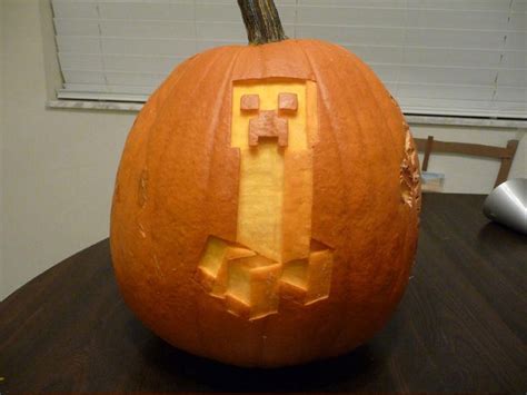 [Image - 81558] | Minecraft Creeper | Pumpkin carving, Craft pumpkin carving, Minecraft pumpkin