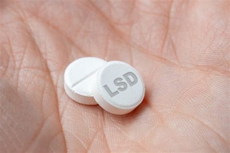 LSD (ACID) Addiction Signs and Side Effects | United Recovery Project