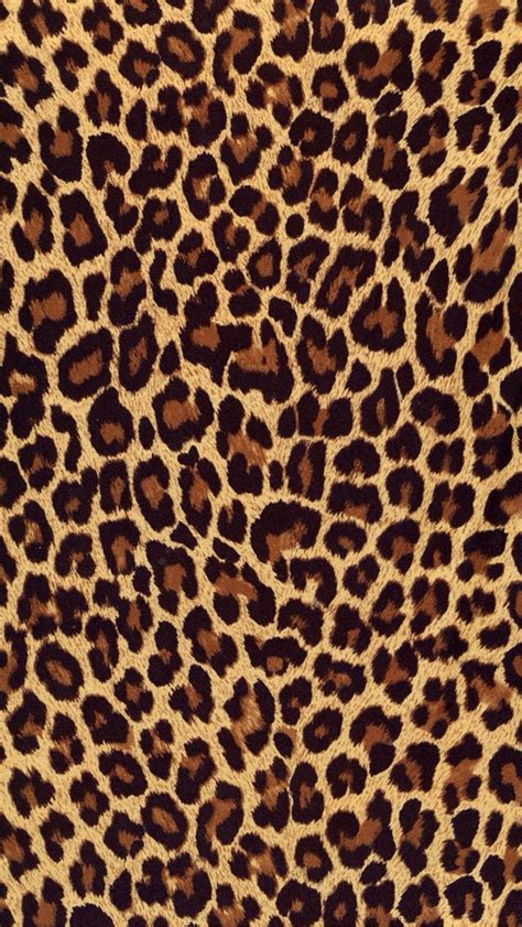 Leopard Print iPhone 5 Wallpaper | Iphone prints, Leopard print wallpaper, Leopard wallpaper