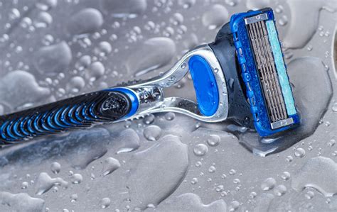 Top 3 razor types for sensitive skin | StreakSearch.com