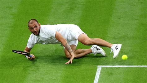 More Wimbledon heartache for struggling Dan Evans as British No2 ...