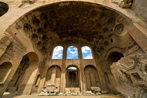 Basilica of Maxentius - Colosseum Rome Tickets