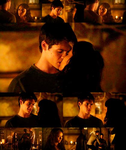 Top TV Ships: Jeremy Gilbert and Bonnie Bennett; The Vampire Diaries ...