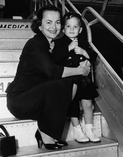 Olivia de Havilland Died 3 Weeks after 104TH Birthday in 2020 -— She ...