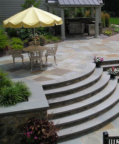 Curved Outdoor Stairs by Joanne Kostecky Garden Design, In… | Flickr