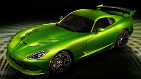 SRT Viper gets Stryker Green paint, Grand Touring package options ...