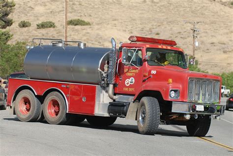 Pin by Tony Burr on LOS ANGELES COUNTY FIRE DEPARTMENT | Fire trucks ...