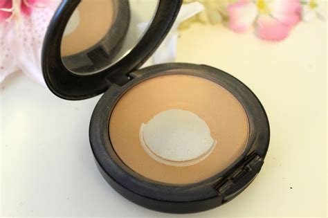 MAC Powders: Studio Fix VS. MSF Natural | MissRubyRoo | Beauty Blog