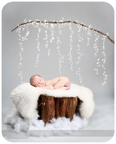 10 ideas para tomar bellas fotos a tu bebé | Diy newborn photography, Winter newborn, Newborn ...