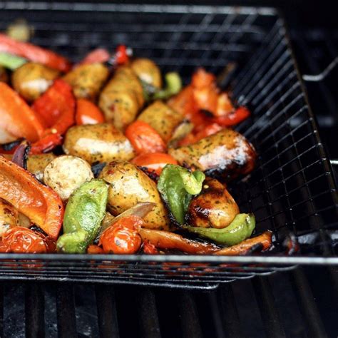 Grilled Chicken Sausage and Peppers – The Dinner Shift