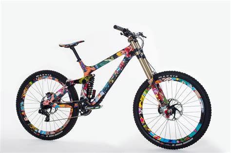 Custom Rocky Mountain Maiden by Riesel Design | MTB-MAG.COM