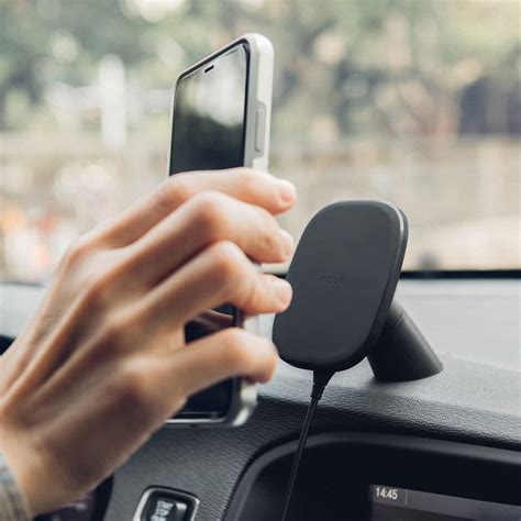 Moshi SnapTo Magnetic Car Mount with Wireless Charging review: Stylish ...