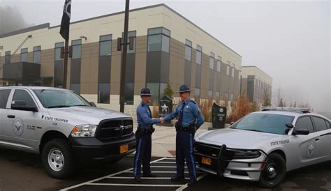 Oregon State Police unveil new patrol vehicles | KMTR