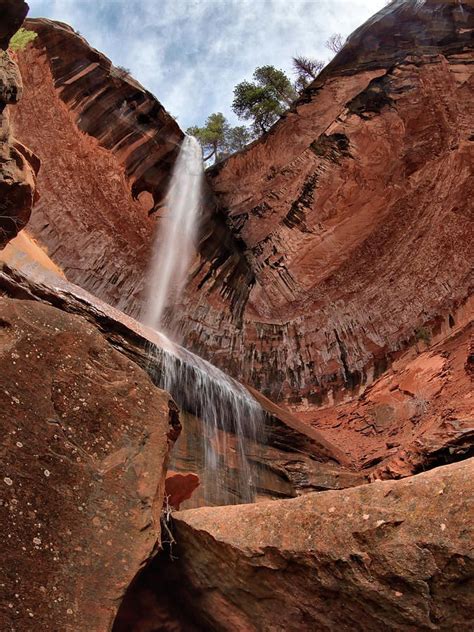 Kolob Canyons Falling Waters by Leland D Howard | Kolob canyon, Kolob, Waterfall