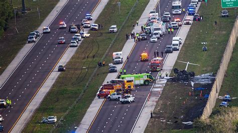 Small jet crashes onto I-75 in southwest Florida, kills 2 people | wtsp.com