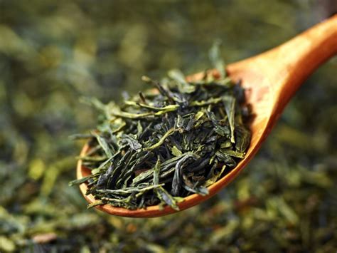 Green Tea Benefits That'll Convince You to Brew a Cup | Reader's Digest