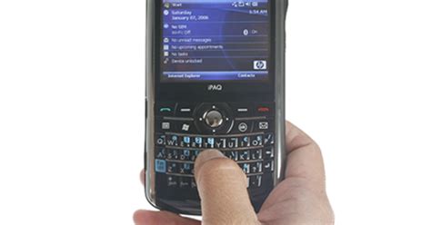 HP iPAQ 910c Business Messenger review: HP iPAQ 910c Business Messenger - CNET