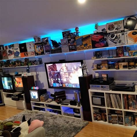 50 Video Game Room Ideas to Maximize Your Gaming Experience | Retro games room, Video game rooms ...