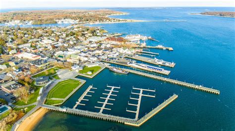 16 Best Hotels in Greenport. Hotels from $163/night - KAYAK