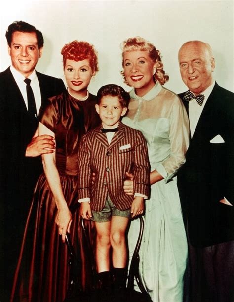 A color photo of the I Love Lucy cast. [1956] : r/OldSchoolCool