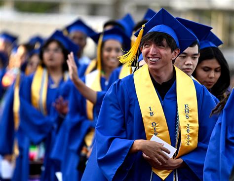 Photos: West Covina Unified high schools take the graduation walk – San Gabriel Valley Tribune