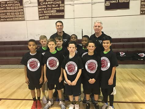 St. Joseph’s Basketball Program Begins 2017 Season - The Village Green