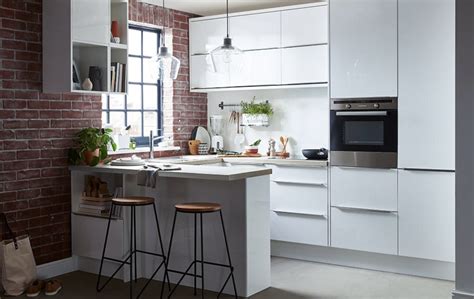 The stunning new B&Q kitchen range is out... and there's a 40% off sale on the old ones! | Real ...