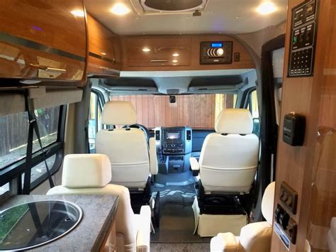 Campervan Rental | Luxury RV Rental | 24' Winnebago ERA Mercedes