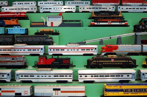 Lionel Under Glass | Vintage Lionel train display, San Franc… | Flickr