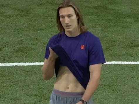 Clemson's Trevor Lawrence Flaunts Glorious Hair At Steller Pro Day Workout