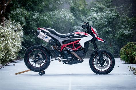 Ducati Hypermotard Wallpapers - Wallpaper Cave