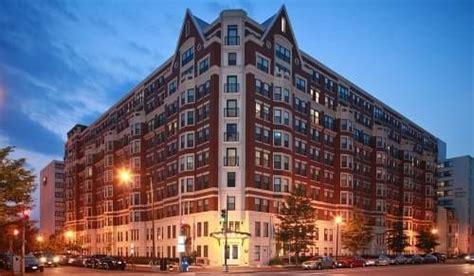 Luxury Washington DC Apartments for Rent | Washington dc apartment, Washington dc living ...