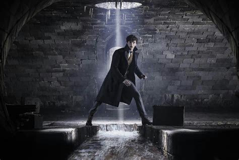 The 'Fantastic Beasts: The Crimes Of Grindelwald' Ending, Explained