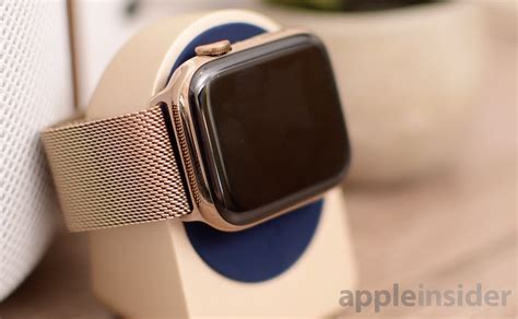 Comparing Apple's gold finishes on the Series 2 versus Series 4 Apple Watch | AppleInsider