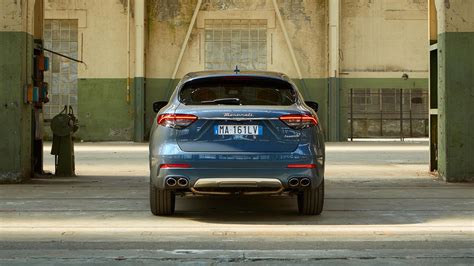 Maserati Levante Hybrid: Specs, Features, Photos