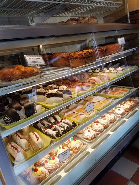 Buono’s Italian Bakery - 14 Photos & 28 Reviews - Bakeries - 559 ...