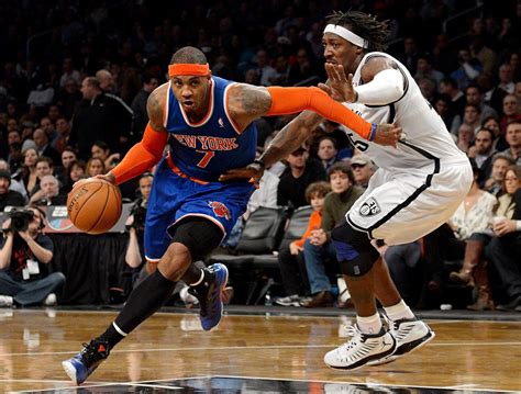 Carmelo Anthony Shows Patience on Scoring Run - The New York Times