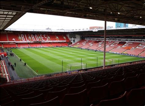 UK's grim coronavirus death toll is now the same as capacity of Sheffield United stadium | The Star