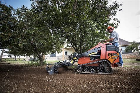 Ditch Witch Brings Skid Steer, Trencher to the Rental Show | Total Landscape Care