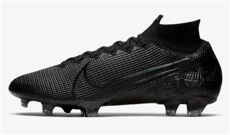 Black Mercurial Superfly - Soccer Cleats 101