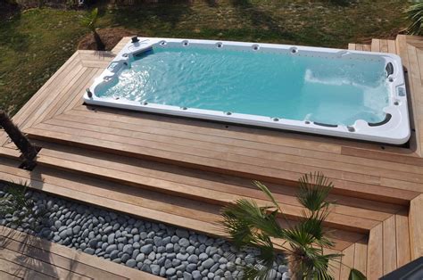 Built-in swim spa - ACAPULCO - BLUE LAGOON SPAS - rectangular / 4-seater / home