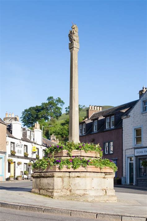 Melrose Town Centre in the Scottish Borders Editorial Photo - Image of colour, mercat: 123031261