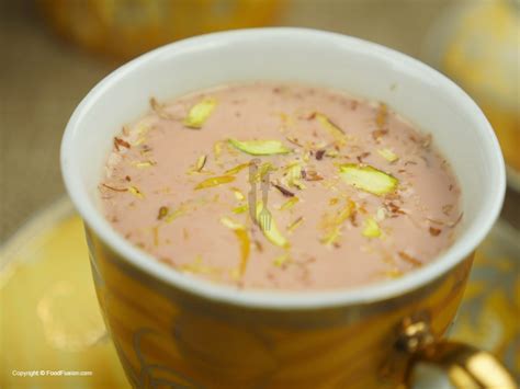 Kashmiri Chai (Pink Tea) – Food Fusion