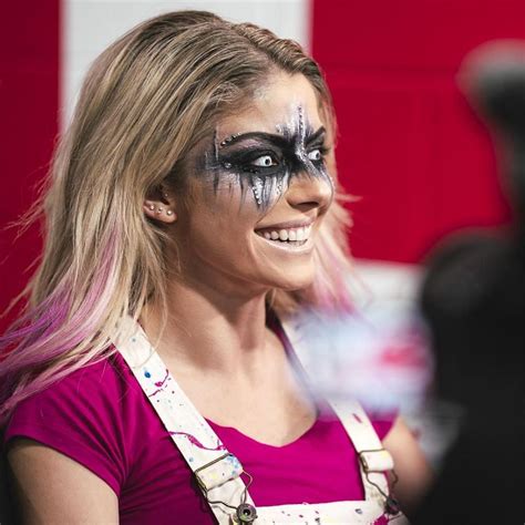 WrestleMania 37: 10 Behind the scene photos you need to see