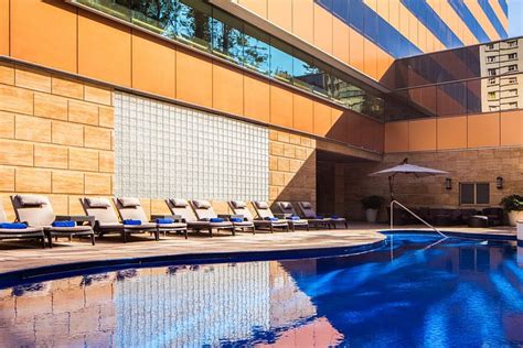 Santiago Marriott Hotel Pool: Pictures & Reviews - Tripadvisor