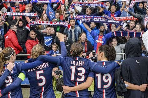 PSG: Une prime de 5.000 euros pour les joueuses en cas de victoire en ...