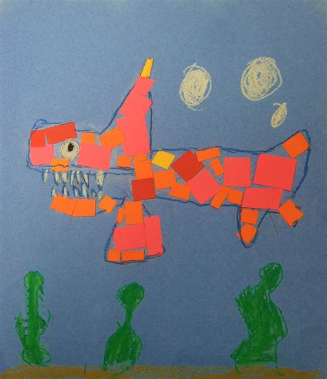 1/2 Mosaic underwater animal drawings. Students freehand drew their chosen sea creatures and fit ...