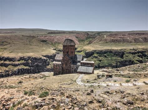 Church of Saint Gregory of Tigran Honents in Ani | Turkish Archaeological News