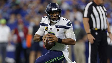 Hasselbeck: What changed with Seahawks' offense for Russell Wilson