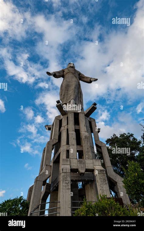 Tegucigalpa, Francisco Morazan, Honduras - December 11, 2022: Christ of the Peak Statue on a Big ...